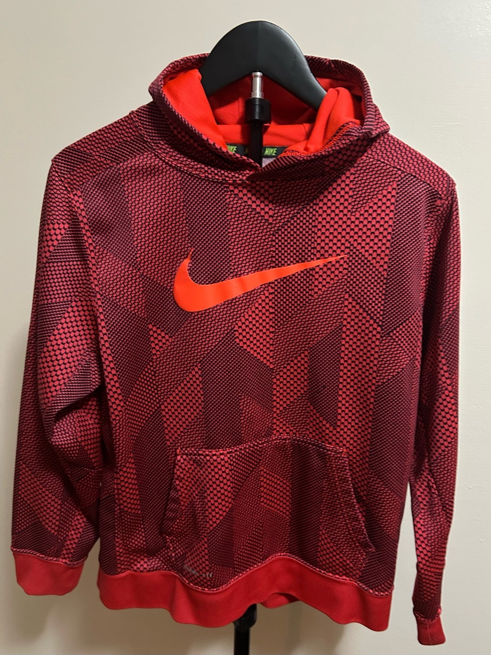 Nike Red and Orange Patterned Pullover Hoodie